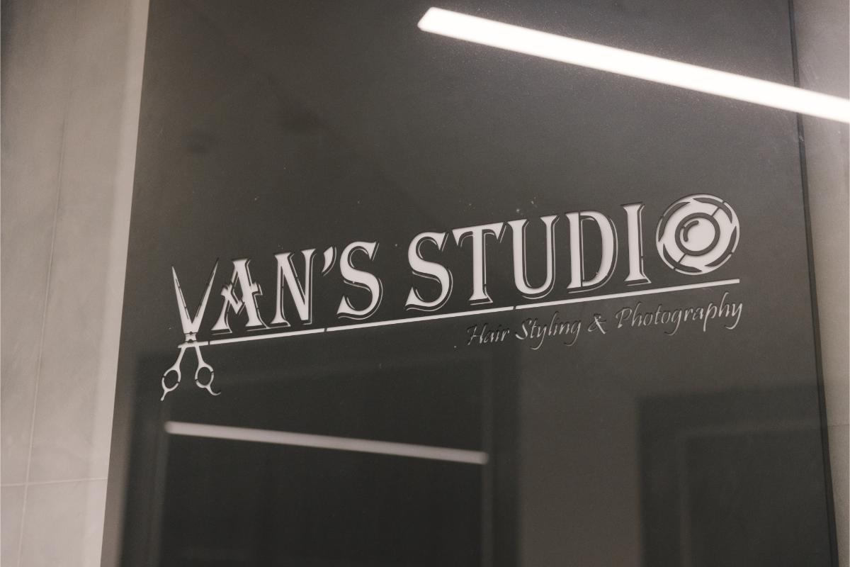 Van's Studio